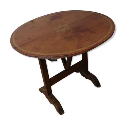 Table De Vigneron Ronde Dessus Cuir Daposorigine Incrustation Dore Marron