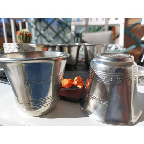 Lot De 6 Gobelets En Étain