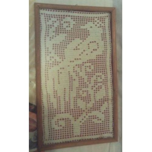 Vintage - Tableau Au Crochet - " Paon " -