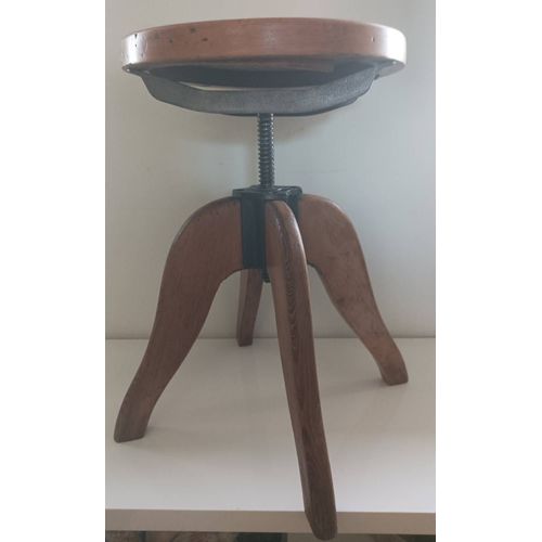 Rare Tabouret Ancien De Metier - Bois Et Metal - H.53 X 50 X 35cm