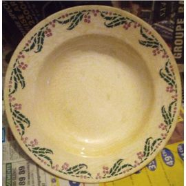 Vintage - Assiette Creuse - " Sarreguemines & Digoin " - Décor Frise De Houx