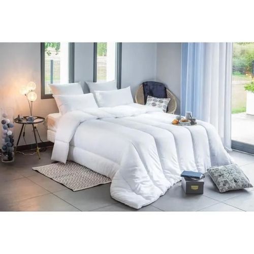Couette Tempérée 300gr/M² Microfibre 140x200cm