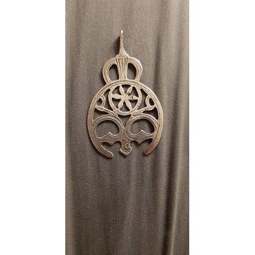 Amulette En Argent