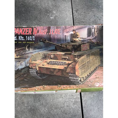 Maquette Char Panzer Iv Ausf.J Late, Sd.Kfz.162/2 1:35 39-45 Series Dragon Ref 6022