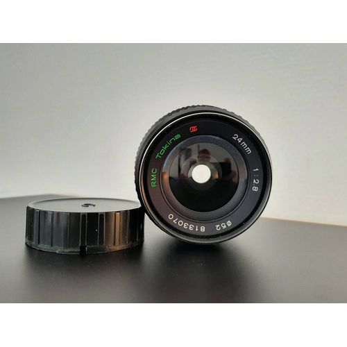 RMC Tokina 24 mm 2.8 pour Canon FD