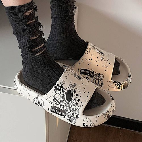 Sandales Et Pantoufles À Plateforme Souples Et Féminines De Style Urbain