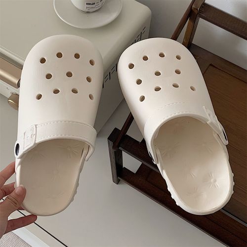 Chaussures De Trou Pour Hommes Personnalité De Style De Rue Sandales Souples De Plage Fond Souple