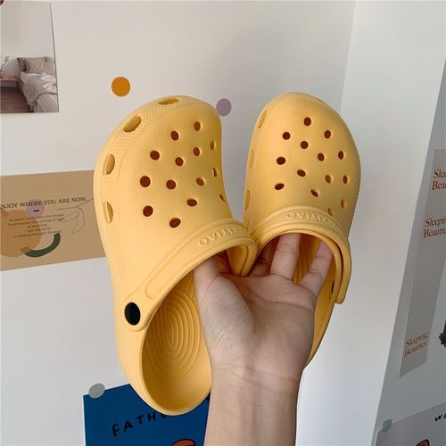 Trou Chaussures Femme Mignon Baotou Infirmière Chaussures Fond Mou Sandales De Plage Et Pantoufles
