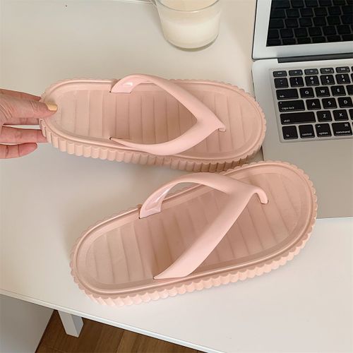Sandales Et Pantoufles À Pincement De Plage De Vacances En Bord De Mer Femmes Tongs Plates De Couleur Unie