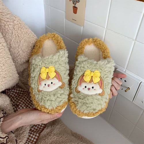 Les Filles De Pantoufles Chaudes De Coton De Peluche D'hiver Emploient La Semelle Épaisse Mignonne De Girly