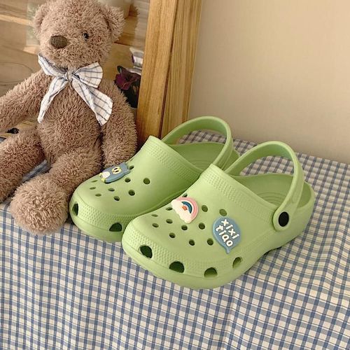 Chaussures De Trou De Coeur De Filles Mignonnes Pour Les Sandales De Plage Baotou De Plage De Vacances Pour Les Femmes