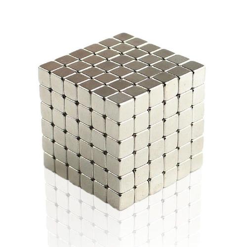 Cube magnétique magique Buckyballs 216 billes 5mm 6 couleurs