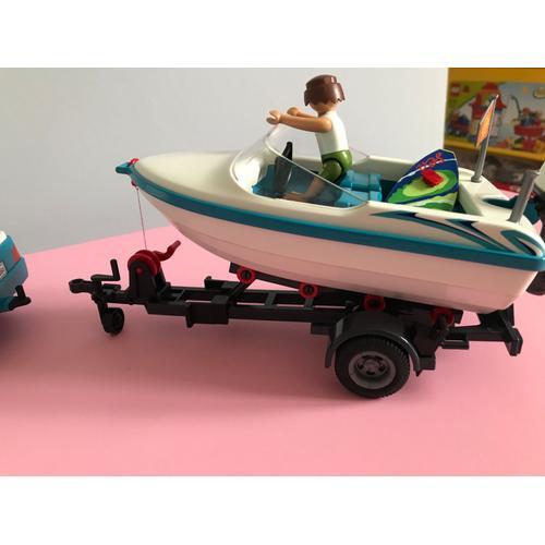 PLAYMOBIL 6864 - Summer Fun - Voiture avec bateau et moteur