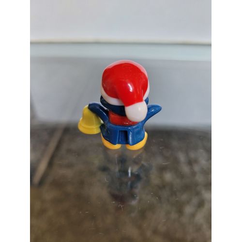 Figurine Kinder 2016 - Pingouin Avec Sa Cloche 3cm