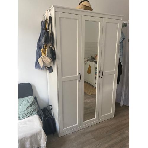 Vend Armoire Ikea 