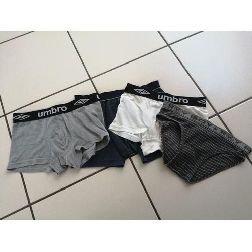 Lot De 3 Boxer Umbro + 1 Slip Taille 8/10 Ans