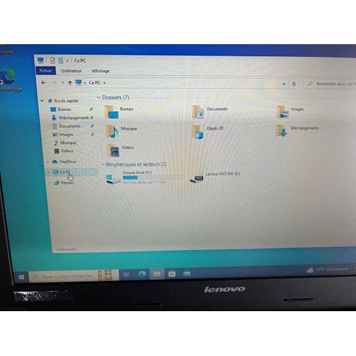 Lenovo B50-70 - 15.6" Intel Core i3-4030U - 1.9 Ghz - Ram 4 Go - DD 110 Go