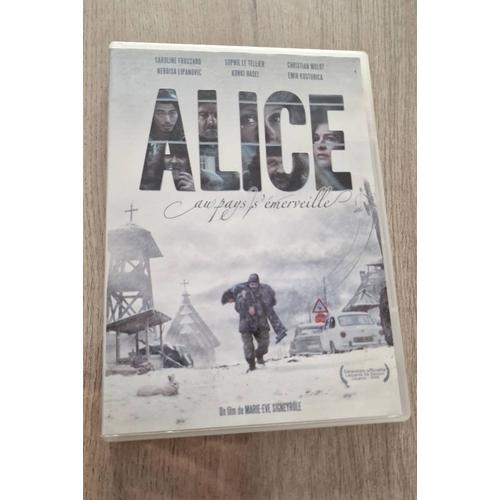 Alice Au Pays S'émerveille Un Film De Marie-Eve Signeyrole