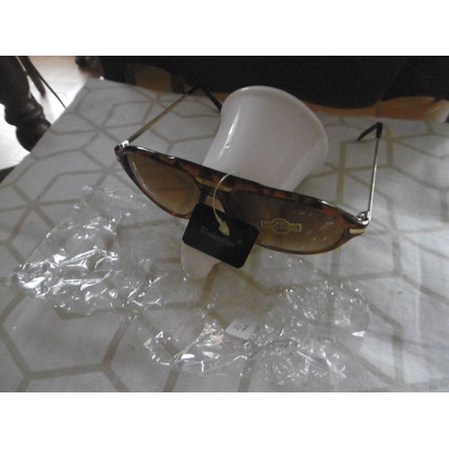 Lunette De Soleil Monture Marron Et Doré Taille Unique Verres Ovales Protection Uv 400 Farbel 107