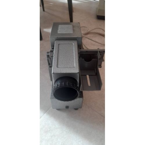 Projecteur de diapositives ancien Crat R75