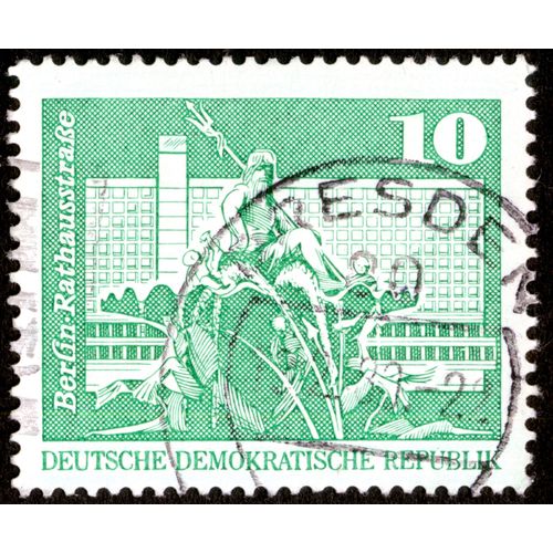 Timbre Oblitéré Deutsche Demokratische Republik, Berlin - Rathausstrasse, 10