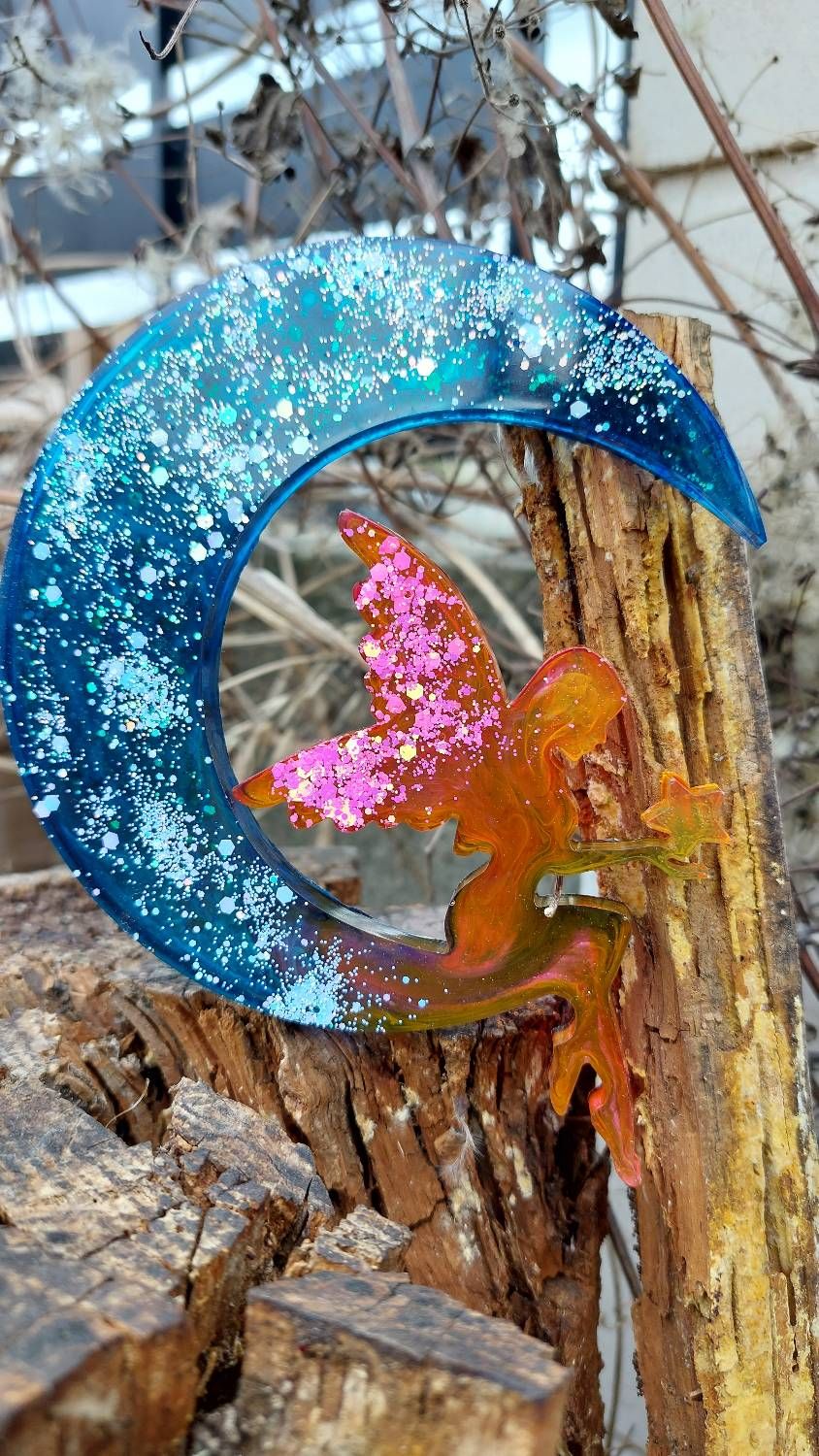Décoration en résine epoxy Lune et fée 