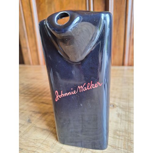 Pichet Noir Collection Johnnie Walker Céramique Rouge Fontaine
