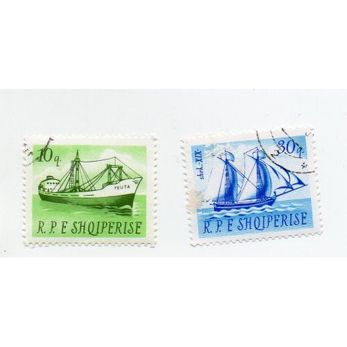 Albanie- Lot De 2 Timbres Oblitérés- Bateaux