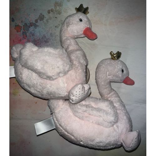 Doudou Cygne Rose Tex Baby Jouets Bebe Lot De Deux Doudous Peluches Eveil Billes Animaux Couronnes Dorees Soft Toy Baby Pink Birds