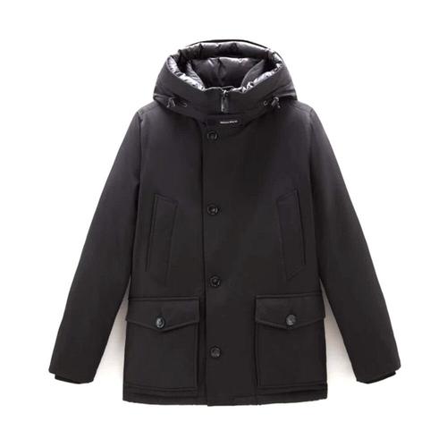 Woolrich - Jackets > Winter Jackets - Black