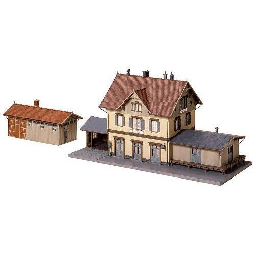 Modélisme Ferroviaire Ho - Gare De Güglingen Avec Remise-Faller