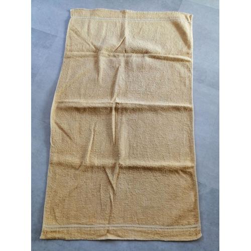 Serviette Jaune 76 X 45 Occasion Usée Hapl'o