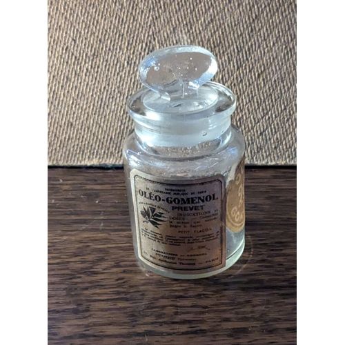Ancien Flacon En Verre Oleo Gomenol Prevet