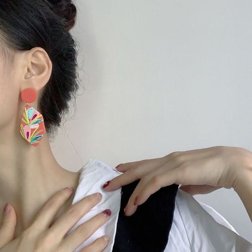 Boucles D'oreilles En Métal À La Mode, Acrylique Amusant, Abstrait, Rose Doux, Impression De Couleur Contrastée, Boucles D'oreilles Irrégulières