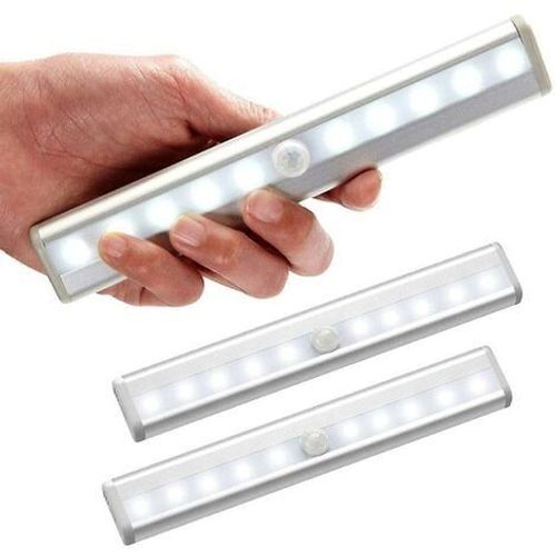 Lot de 3 lampe led detecteur de mouvement interieur Lumière Armoire 10 LEDs spot sans Fil Lampe de Placard LED éclairage led à Piles avec Bande Magnétique Veilleuse Enfant escaliers Couloir