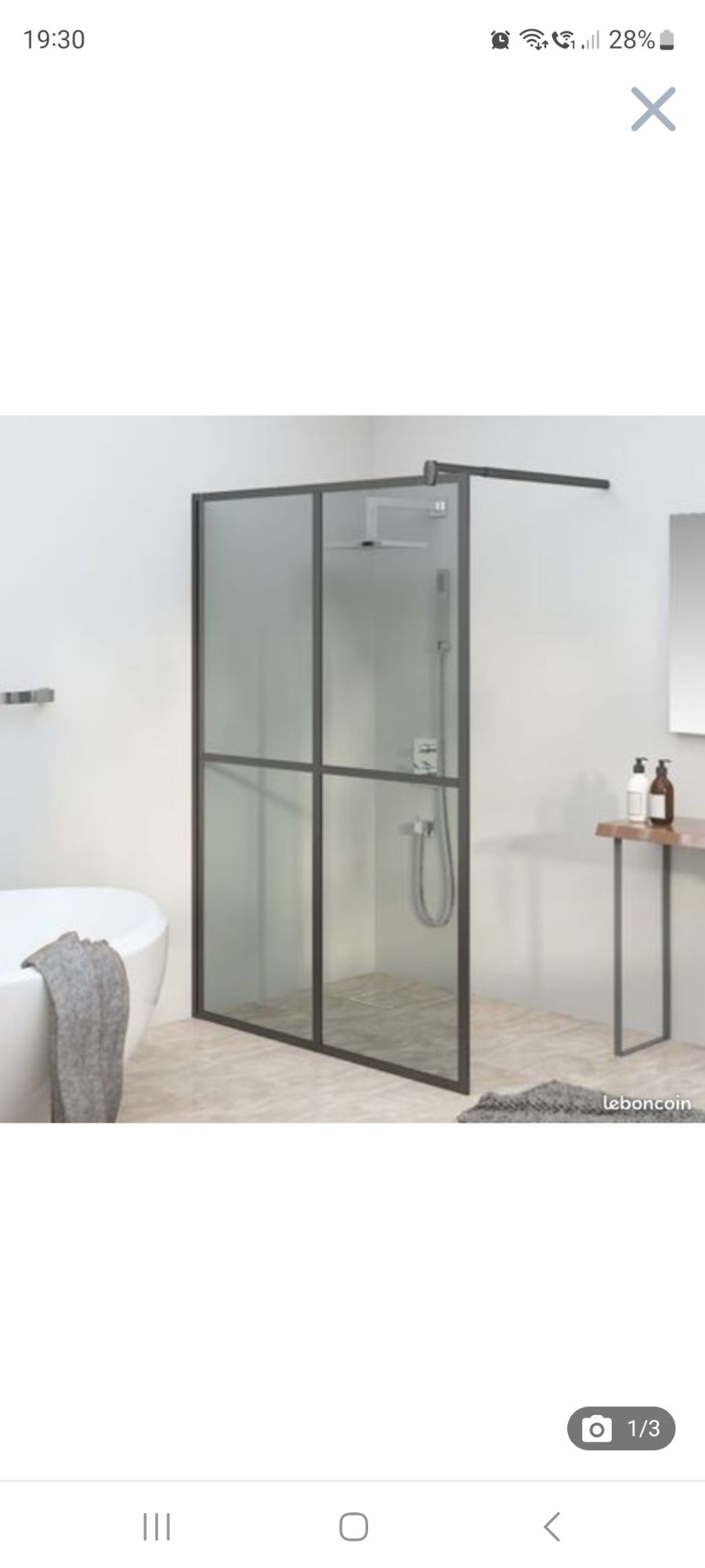 Paroi de douche à l'italienne noire