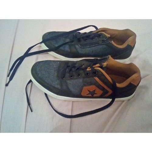 Baskets Grises Tams Taille 39 ..