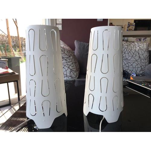 Deux Jolies Lampes De Chevets Ikea En Métal Blanc 