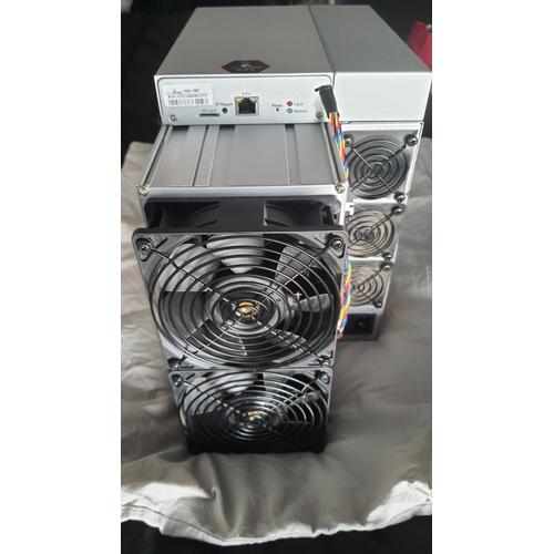 Bitmain Antminer KA3 166 Th/s Intel Xeon - Ram 160 Go - DD 16 To