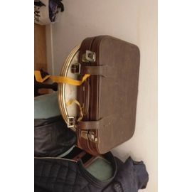 Valise vintage en cuir marron