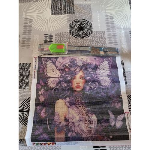 Diamond Painting Fée Violette
