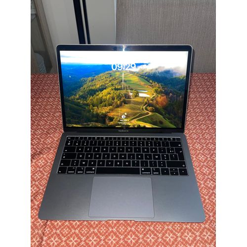 Apple MacBook Air 13" 2019 Intel Core i5-8210Y - Ram 8 Go - SSD 128 Go Gris Sidéral