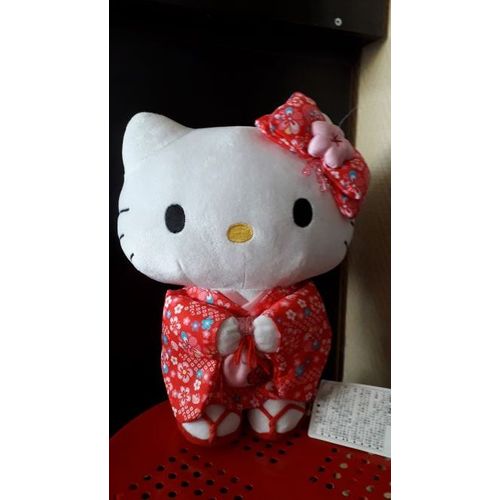 Peluche Hello Kitty En Kimono Rose Et Geta - Sanrio