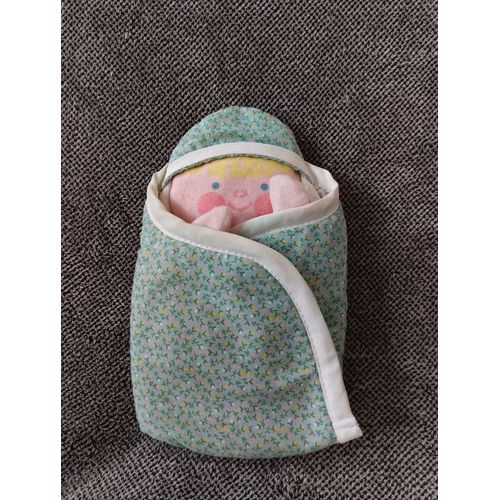 Peluche Bébé Dans Sa Serviette Vintage - Fisher Price - Marionnette Grelot Pouet - Jouet Sonore