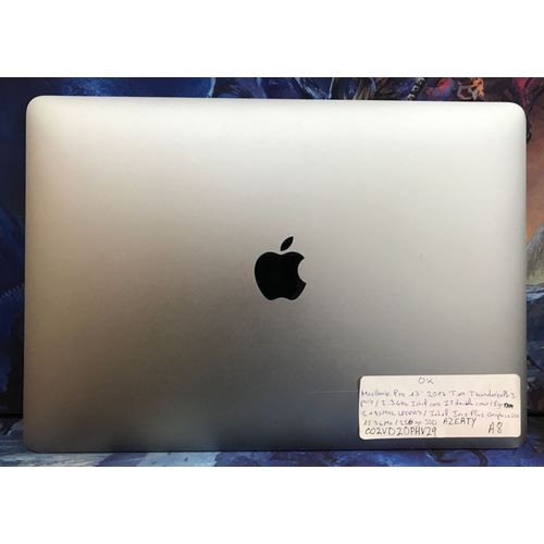 MACBOOK PRO 13" 2017 / I5 2.3GHZ/ 8GO DE RAM /256GO/ AZERTY