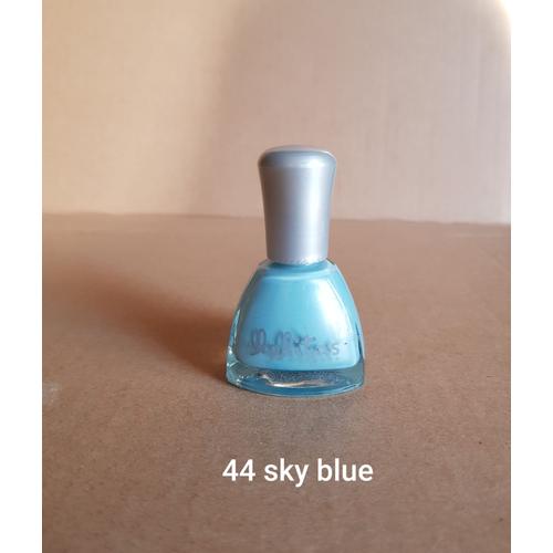 Vernis À Ongles N° 44 Sky Blue Les Lolitas Bleu