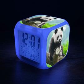 REVEIL VEILLEUSE FORME PANDA