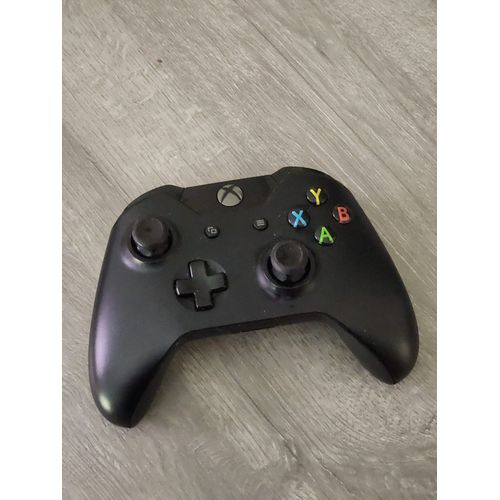 Manette Microsoft Xbox Noire Xbox One, One S, One X Remise En Mains Propres Ou Livraison Dans Toute La France. D'autres Produits Disponibles Sur La Page Vendeur.