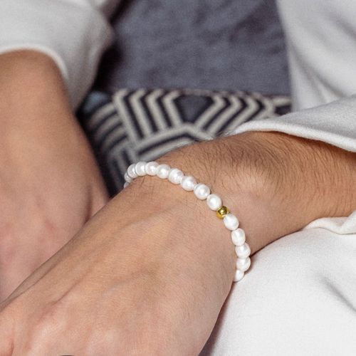 Bracelet De Perles Blanches Luxenter En Or Jaune 18 Carats - Unwe