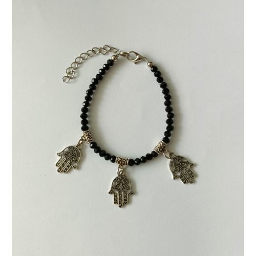 Bracelet En Perles Noires Et Breloque Main De Fatma. Porte Bonheur. 17 Cm